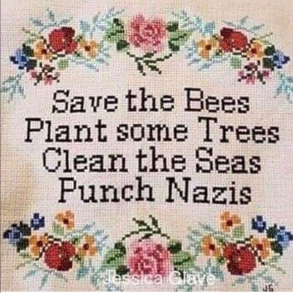 Meet your Posher, Beth - Picture 12 of 15